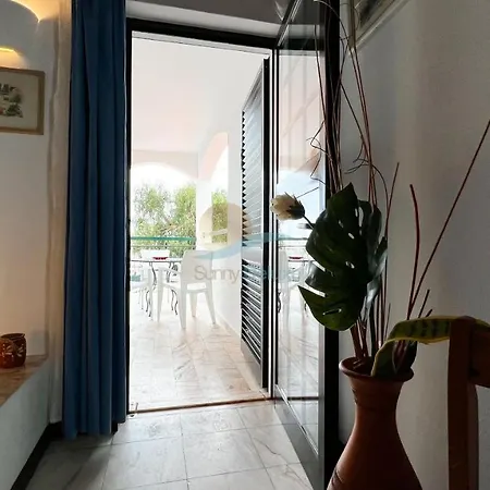 Calipto By Sunny Deluxe Apartmán *