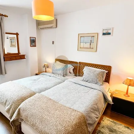 Calipto By Sunny Deluxe Apartment